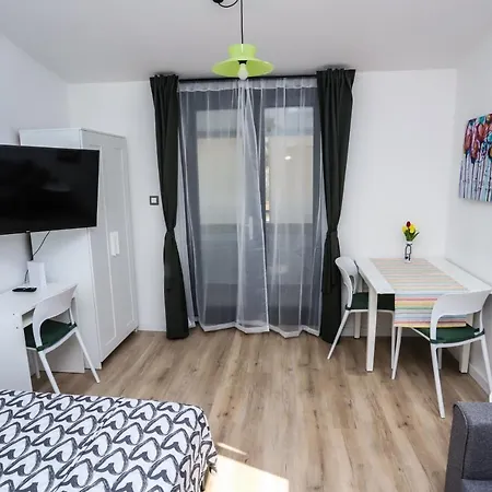 Nina Apartment *
