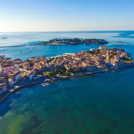 Nina Apartament